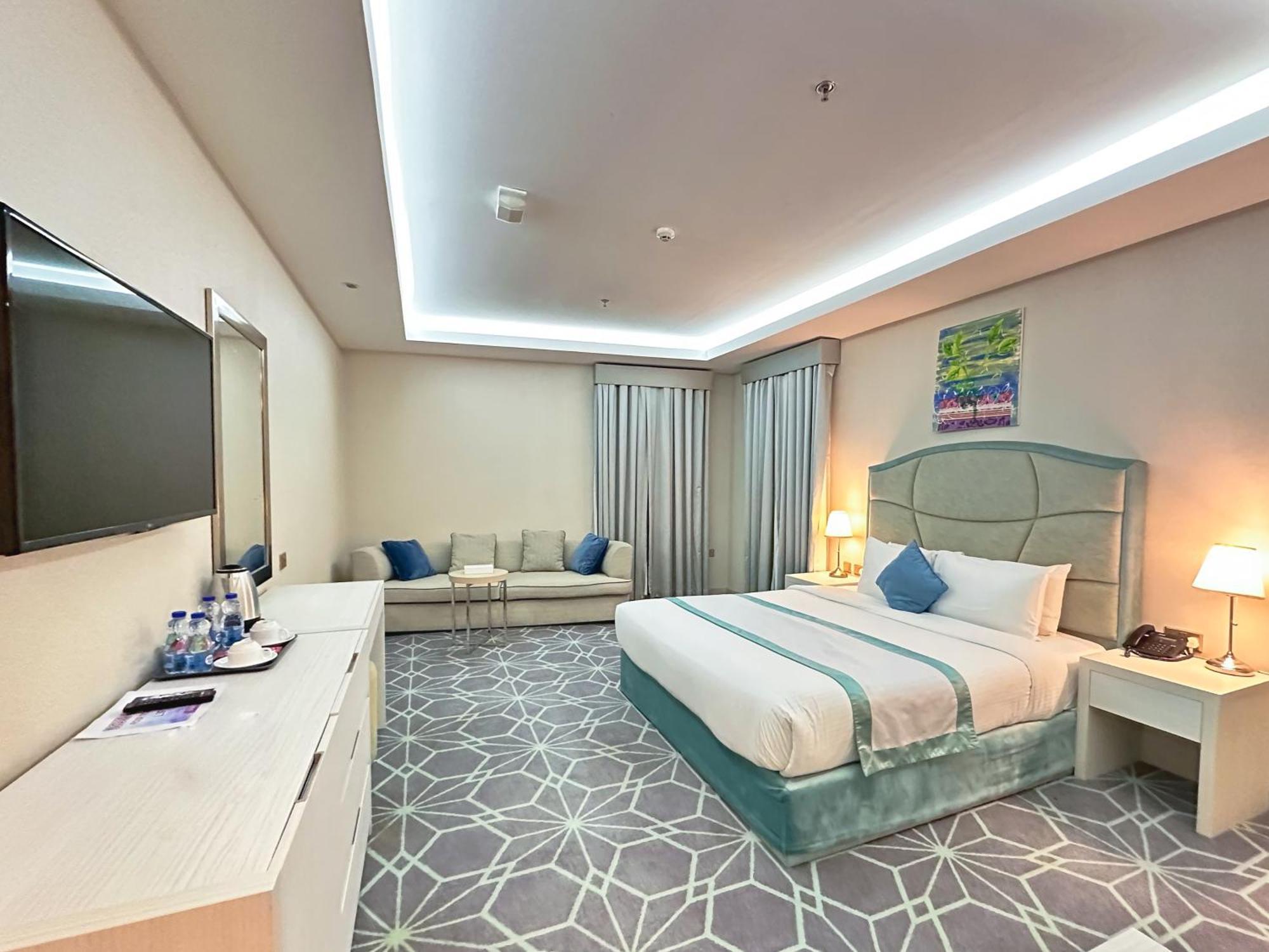 The Victory Hotel Doha Exteriör bild